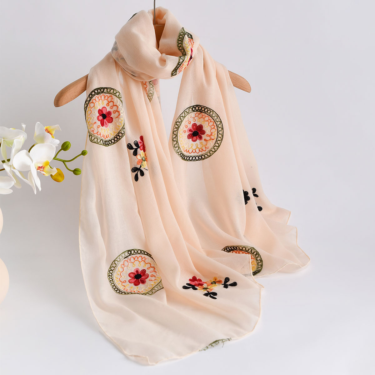 여름 새로운 경량 통기성 면화와 린넨 자수 스카프 민족 - New Ethnic Fashion 리뷰 및 가격