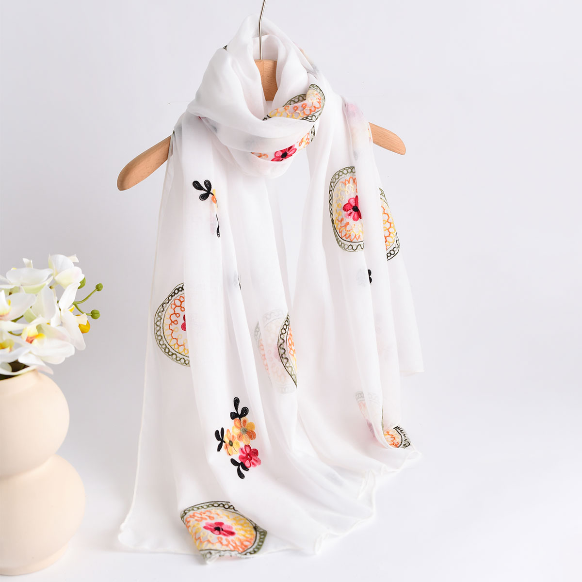 여름 새로운 경량 통기성 면화와 린넨 자수 스카프 민족 - New Ethnic Fashion 리뷰 및 가격