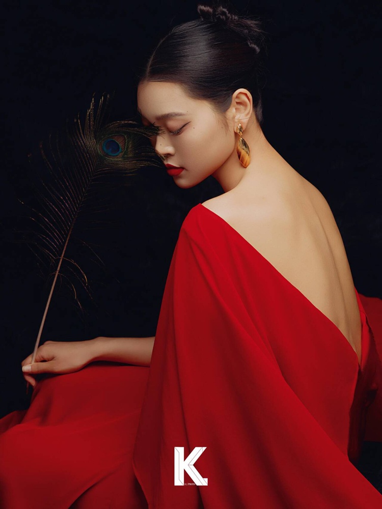 2026년 최신 유행, 고급스러운 붉은색, 감성적인 레 - New Ethnic Fashion 리뷰 및 가격